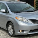 2011 TOYOTA SIENNA